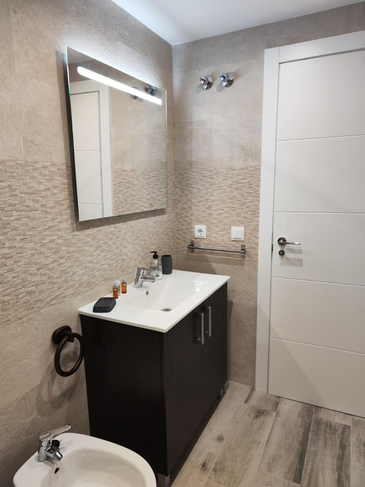 Apartamento Cumbre Loix, Con Parking Privado Y Wifi Gratis Benidorm Exterior photo