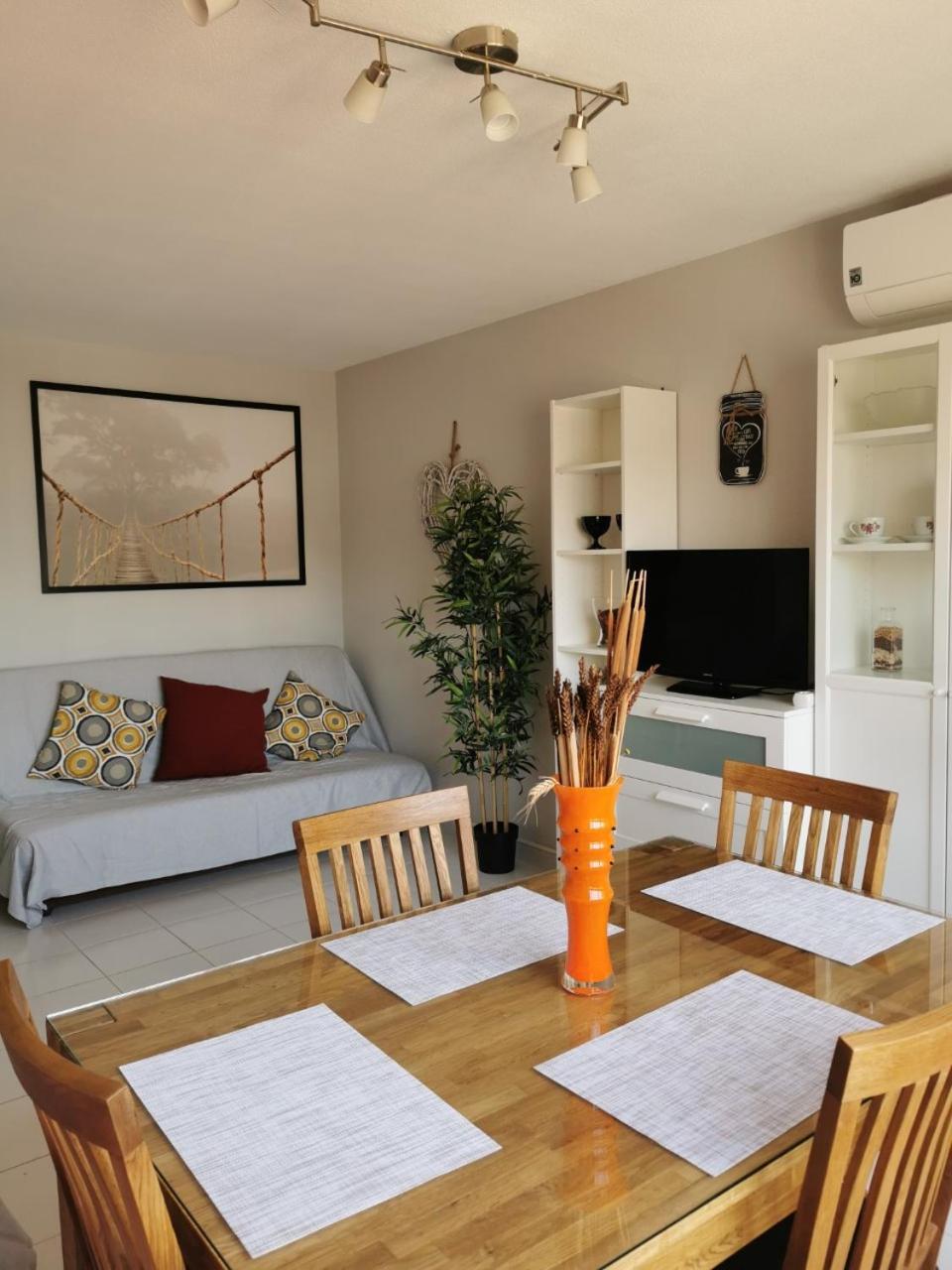 Apartamento Cumbre Loix, Con Parking Privado Y Wifi Gratis Benidorm Exterior photo